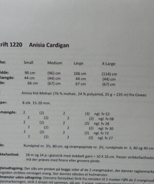 Anisia Cardigan, 1220 -