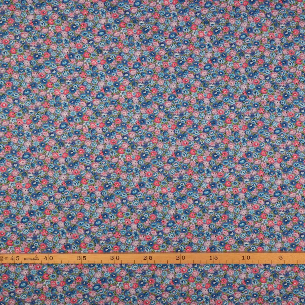 Blomster på lilla bund - Patchwork - Billede 2