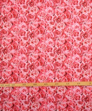 Roser i lyse pink/lyserøde nuancer - Patchwork - Info mangler