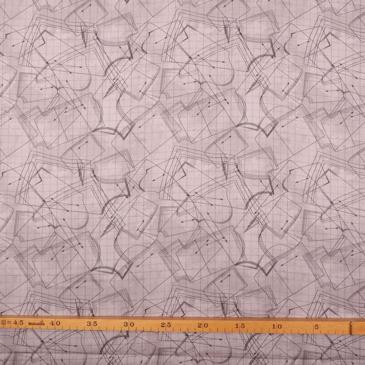 Sewing Stuff, snitmønster på lysegrå bundfarve - Patchwork - Billede 2