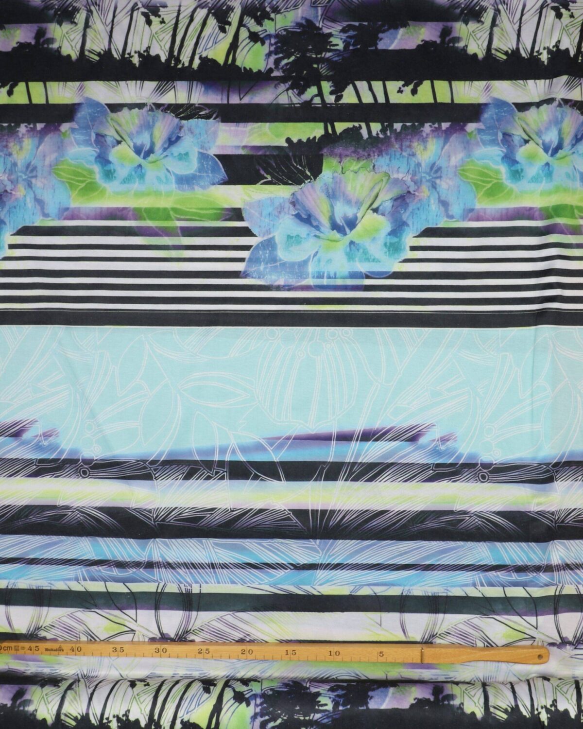 Blomster, palmer og striber, polyester jersey