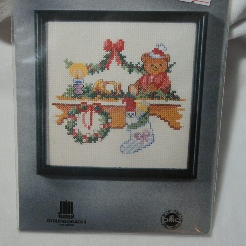 Broderi Kit - lille julemotiv med bamse 14x14 cm -