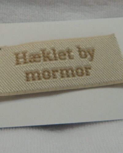 Hæklet by mormor