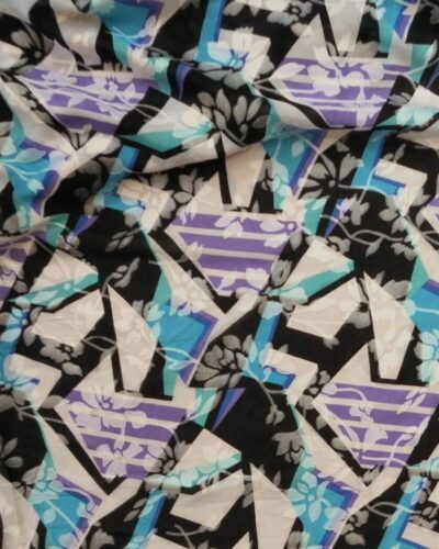 Blomster og abstrakt mønster - Chiffon, viskose/polyester