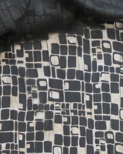 Sort mønstret- Chiffon, hør/polyester