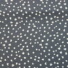 Småt mønster på sort baggrund - Chiffon, polyester - Info mangler