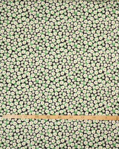 Blomster på sort - Patchwork 7 Blomster på sort - Patchwork