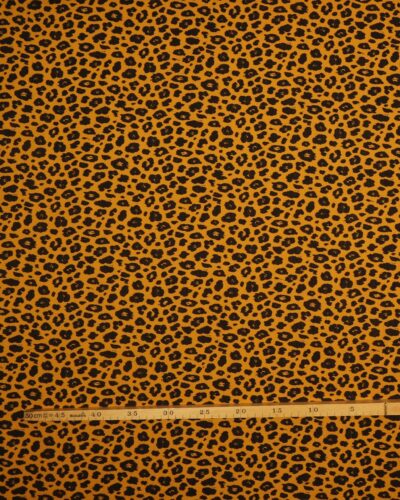 Karryfarvet m. leopardpletter - Double Gauze blestof/musselin stof