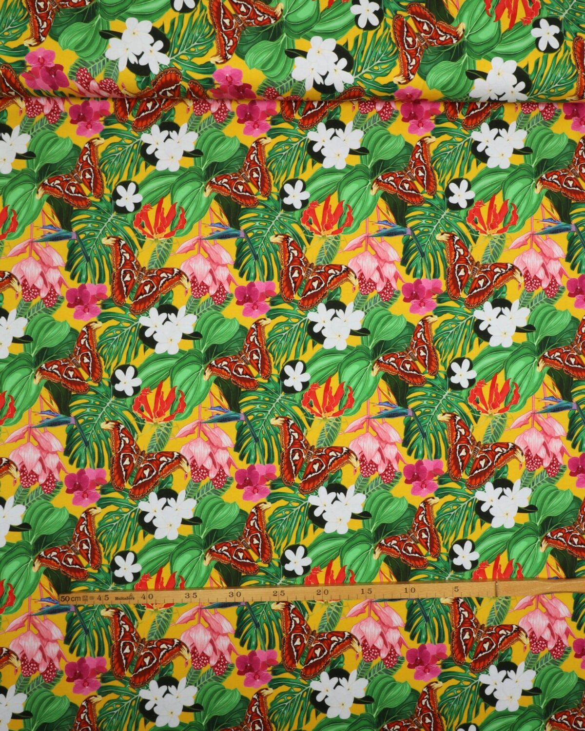 Blomster, blade og sommerfugle på gul - Jersey - Billede 3