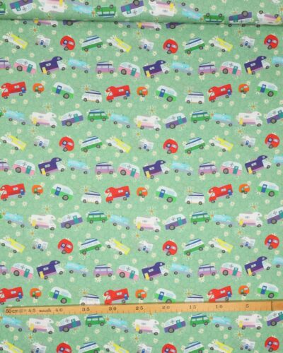 Autocampere på lys grøn bund - Patchwork 7 Autocampere på lys grøn bund - Patchwork