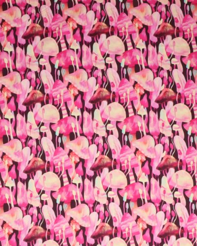 Luminous daydream, Svampe på auberginefarvet bund - Patchwork