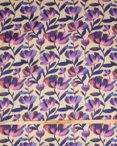 Luminous daydream, blomster på lysegul bund - Patchwork 7 Luminous daydream, blomster på lysegul bund - Patchwork