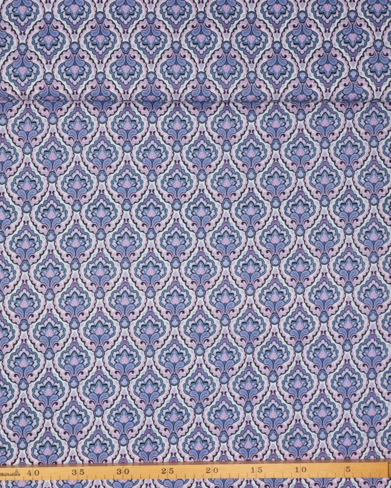Mønster i lilla og blå nuancer - Patchwork