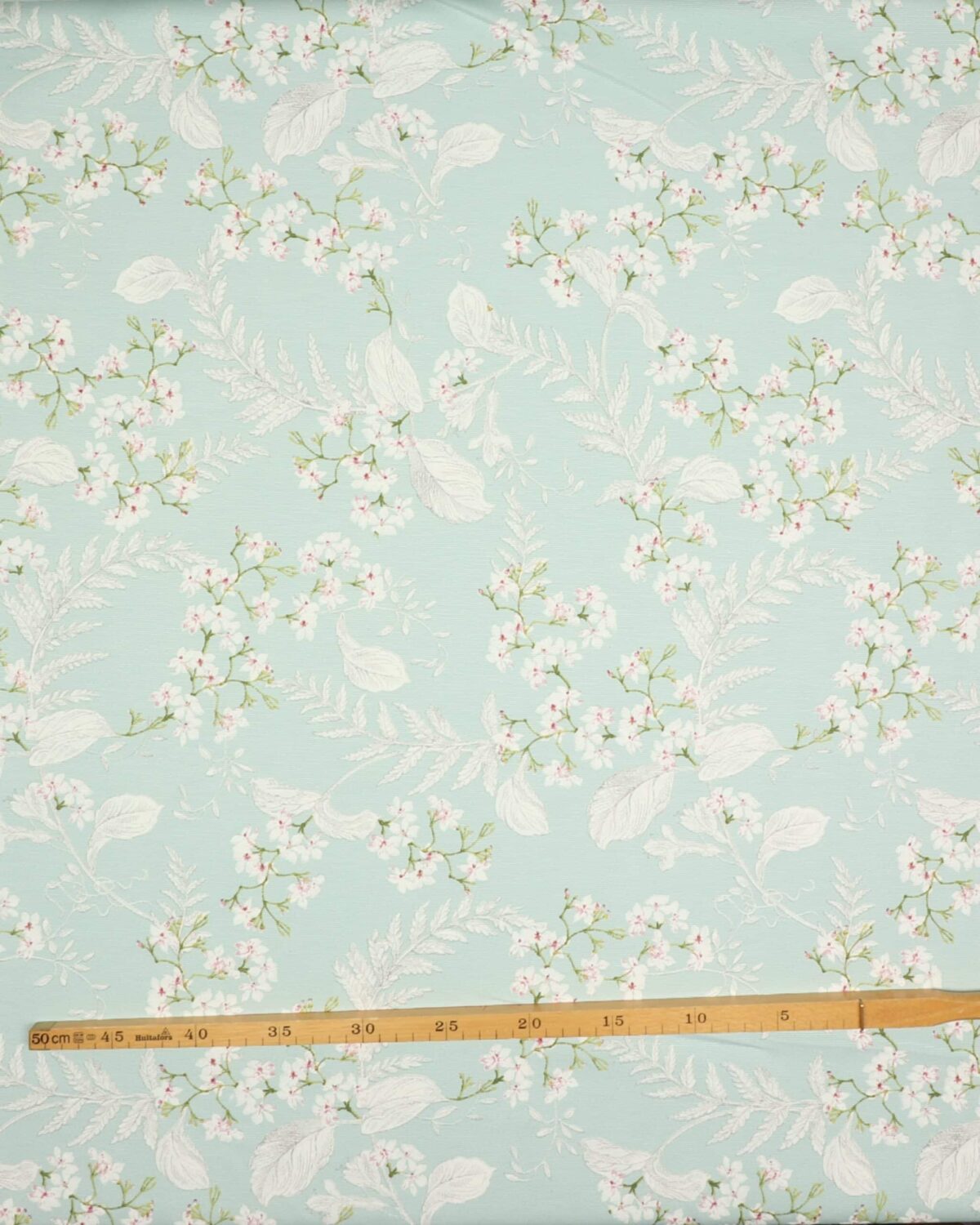Blomster og blade på mintfarvet bund - Boligtekstil 280 cm bred - Billede 3