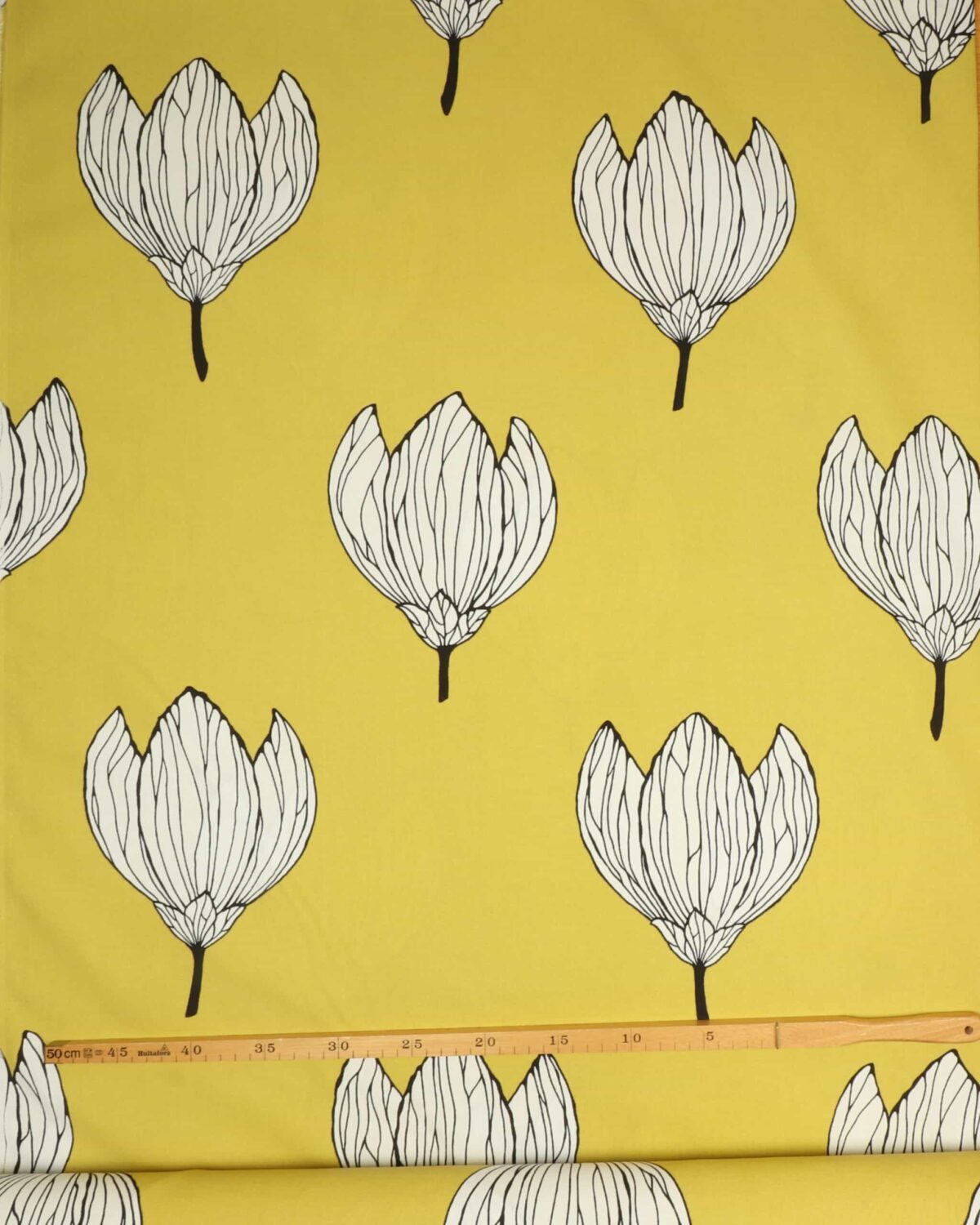 Store blomster på limegrøn - Boligtekstil - Billede 3