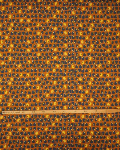 Små fantasifugle på karryfarvet bund - Jersey 7 Små fantasifugle på karryfarvet bund - Jersey