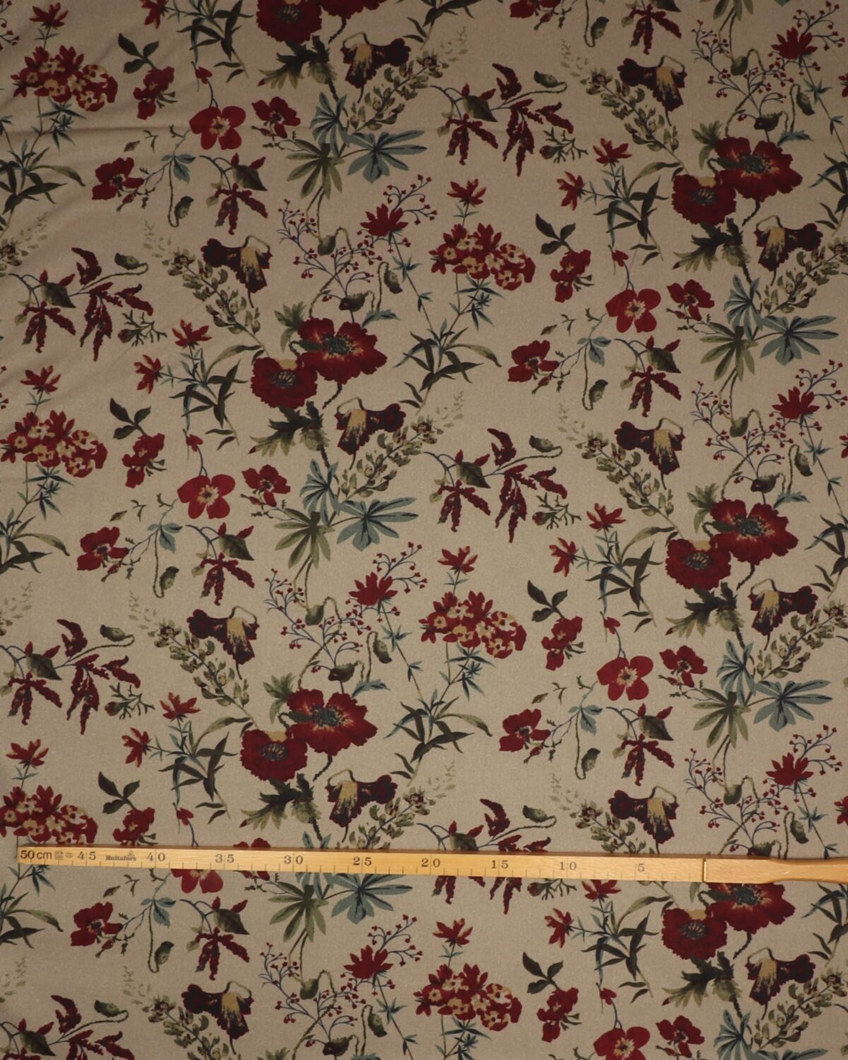 Gråbrun m. mørkerøde blomster - Bomuld m. stræk - Image 3