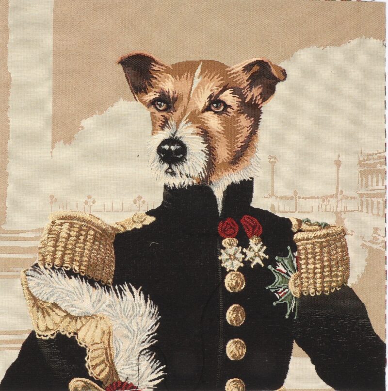 Hund i uniform med guldglimmer 45x45 cm - Gobelin - Info mangler