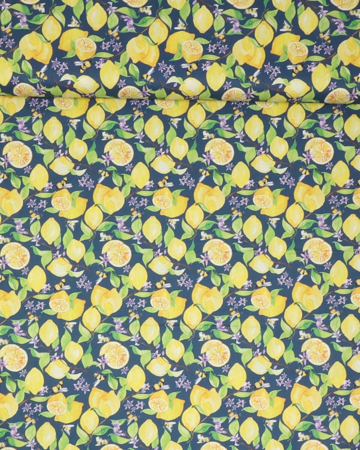 Citroner og bier på blå bund - Patchwork