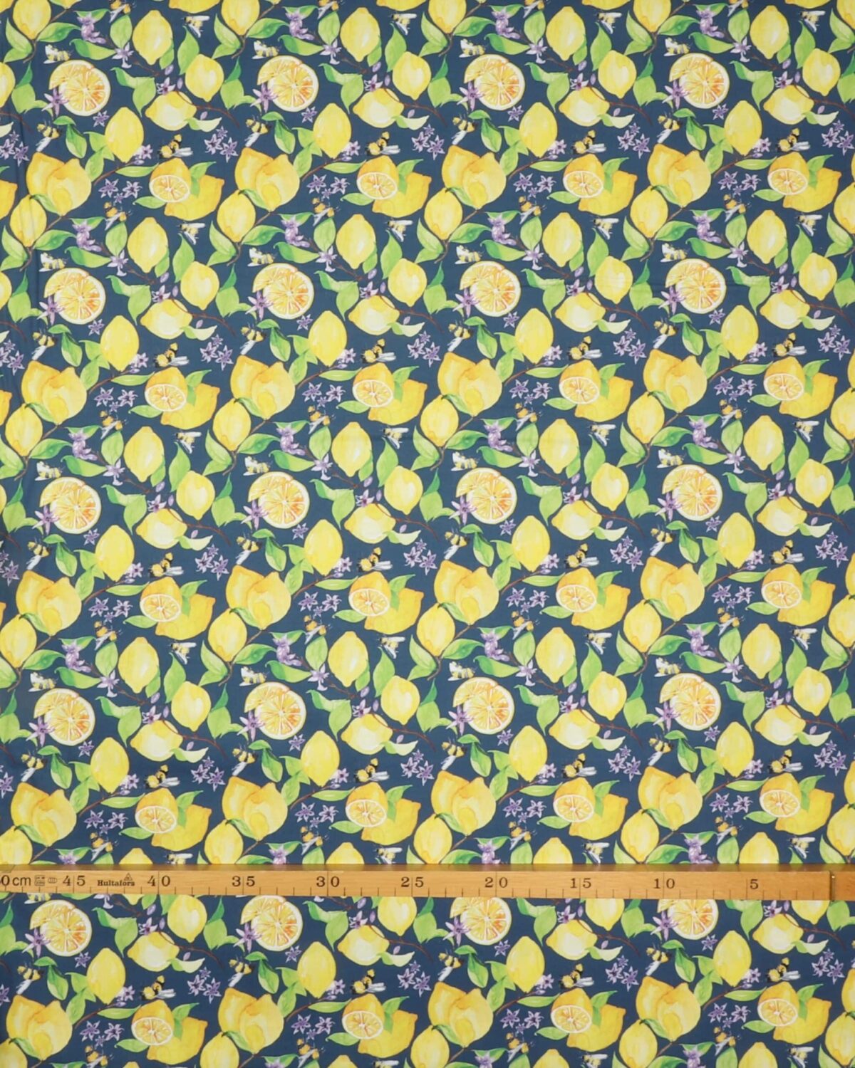 Citroner og bier på blå bund - Patchwork - Billede 3
