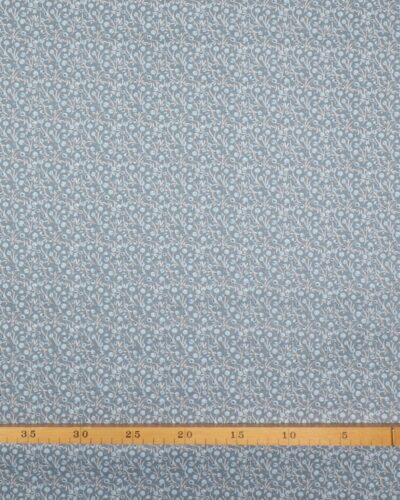 Woodland frost, bær på kviste/gråblå - Patchwork