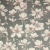 Blomster på grå bundfarve - Boligtekstil