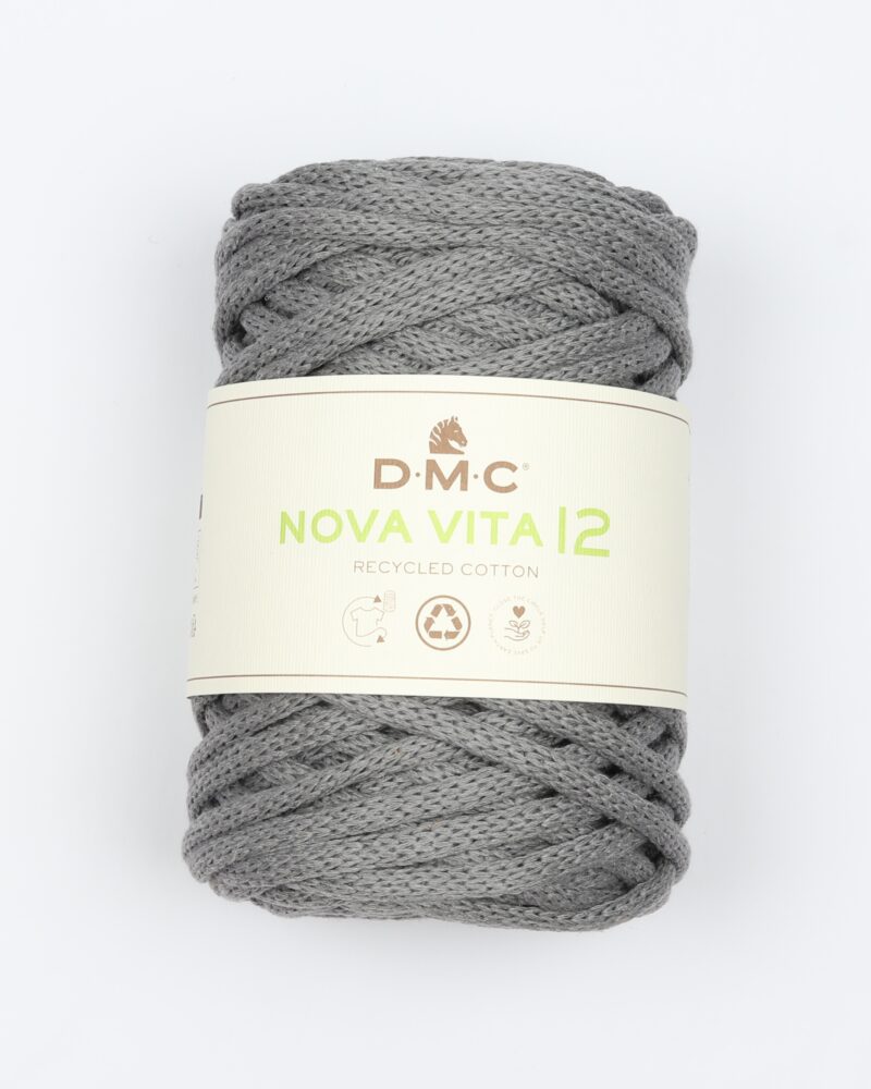 Nova Vita 12 fra DMC (bæredygtigt) i mange farver - DMC
