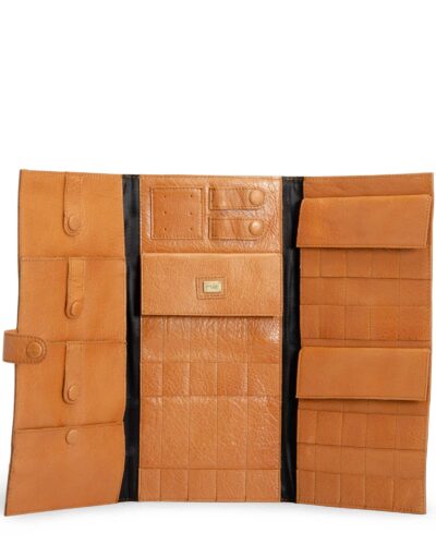 Lucy, læderetui til dit strikkeudstyr fra Muud 8 Lucy, læderetui til dit strikkeudstyr fra Muud