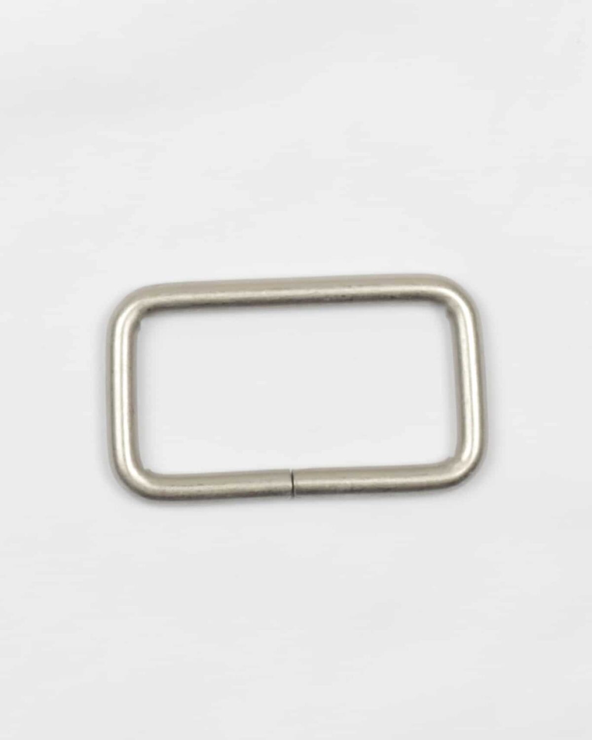 Firkantet ring, mat sølv - 38 mm