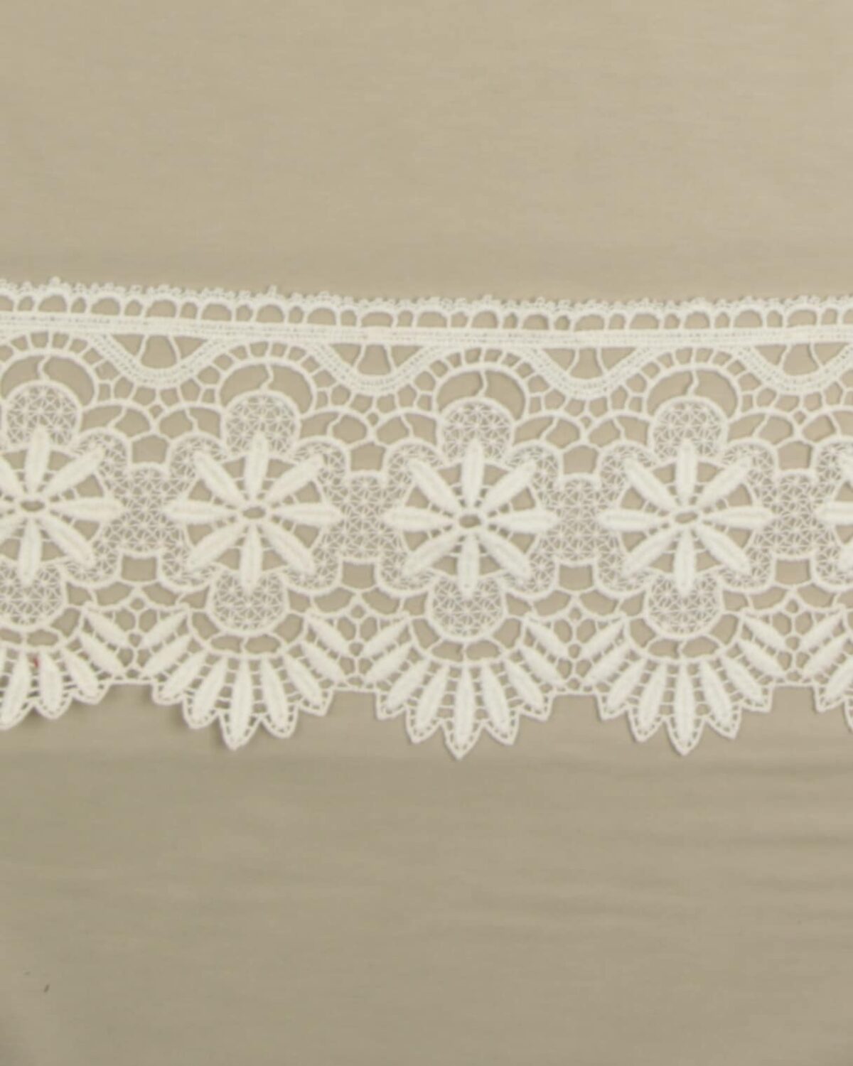 Ecru - 15 cm macrameblonde