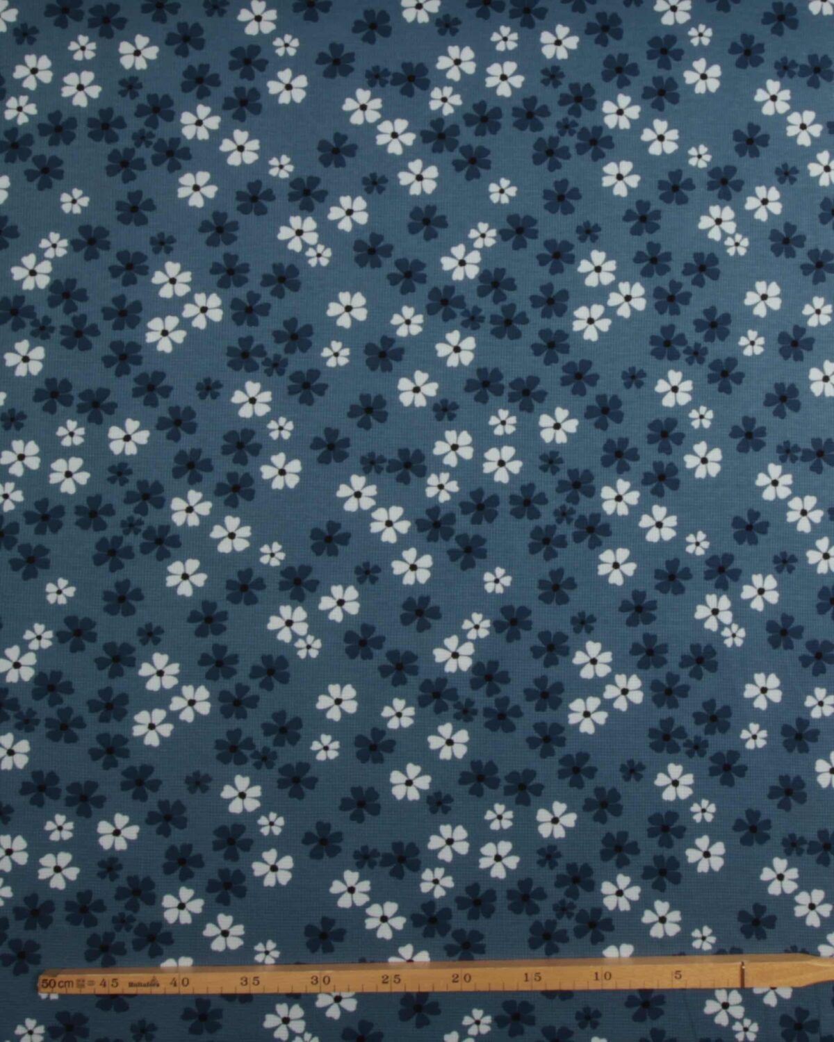 Blå med mørkeblå blomster - Vaffeljersey - Billede 3
