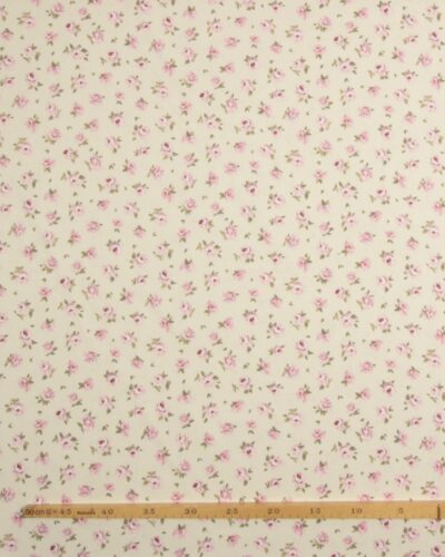 Flødefarvet med små blomster - Boligtekstil 7 Flødefarvet med små blomster - Boligtekstil