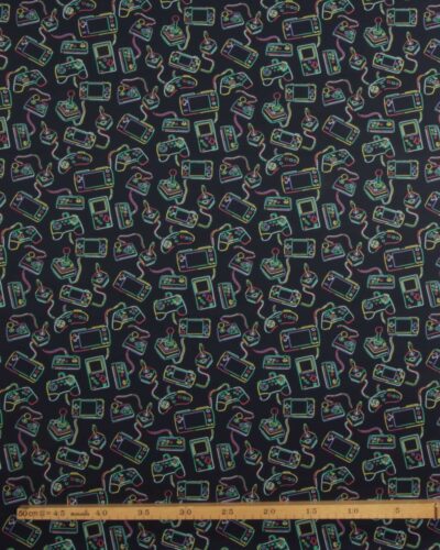 Multifarvet controller på mørkeblå - Patchwork 7 Multifarvet controller på mørkeblå - Patchwork