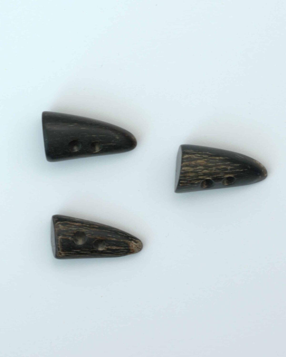 Hornknap, ca. 40 mm lang