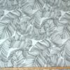 Grå palmeblade på hvid - Tekstilvoksdug