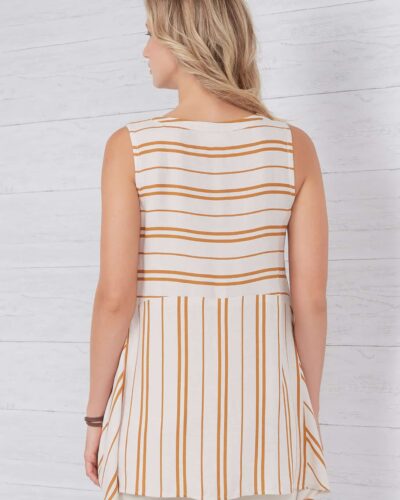 Bluse med v-hals og knapper - str. 36-48