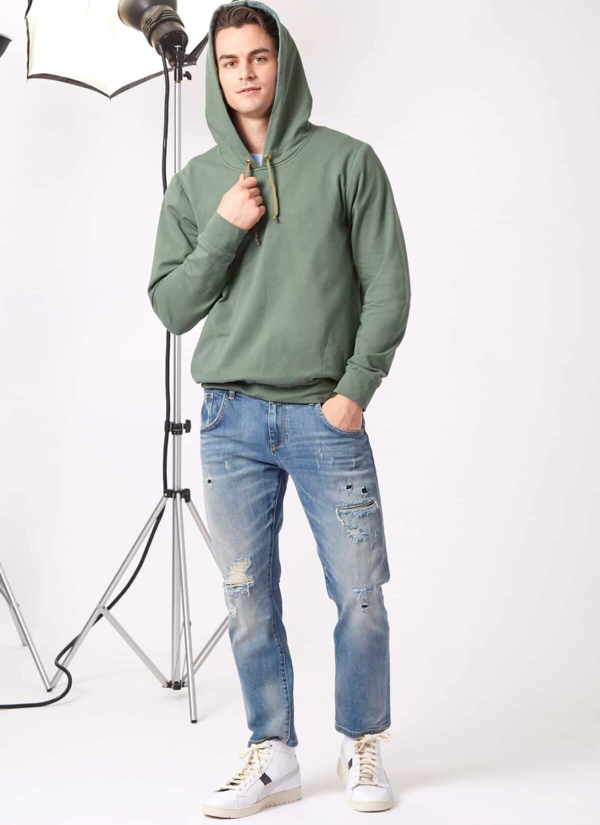 Hoddie i 2 varianter - unisex str. S-XXL (kun til jersey/strikstof) - Image 3