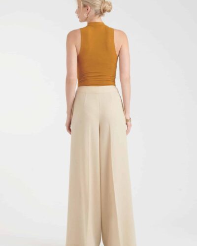 Bukser med brede ben - str. 36-48 10 Bukser med brede ben - str. 36-48