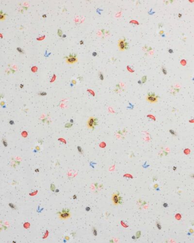 Blomster og svampe på lysegrå - Patchwork