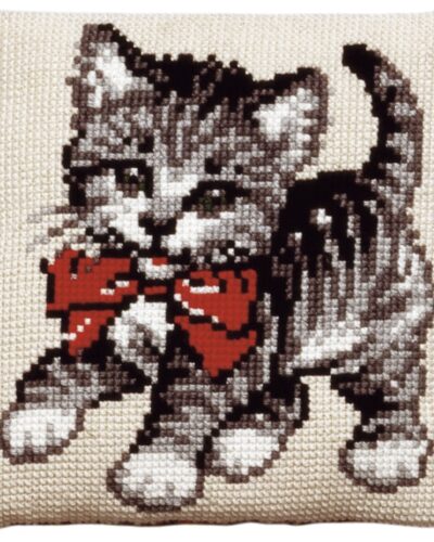 Stramaj med kattekilling - 40x40cm