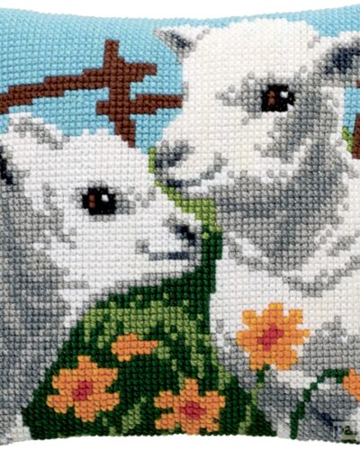 Stramaj med lam - 40x40cm