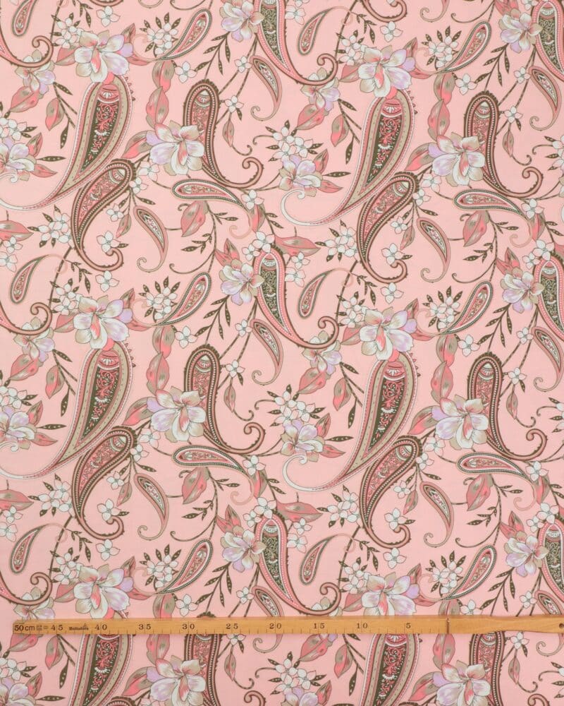 Lyserød med sjalsmønster og blomster - Viskose/polyester - Image 2