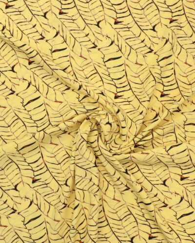 Gul med bladmønster - Viskose 7 Gul med bladmønster - Viskose