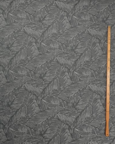 Grå med lysegråt bladmønster - Gardinstof 8 Grå med lysegråt bladmønster - Gardinstof