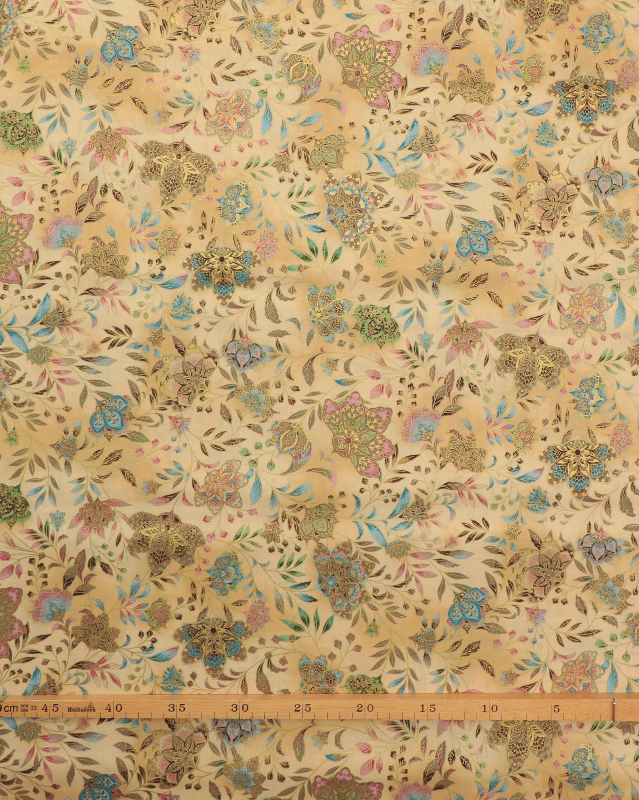 Meleret beige med blomster - Patchwork 4 Meleret beige med blomster - Patchwork - Billede 2