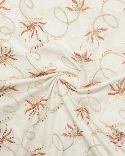Offwhite med broderi og palietter - Babyfløjl