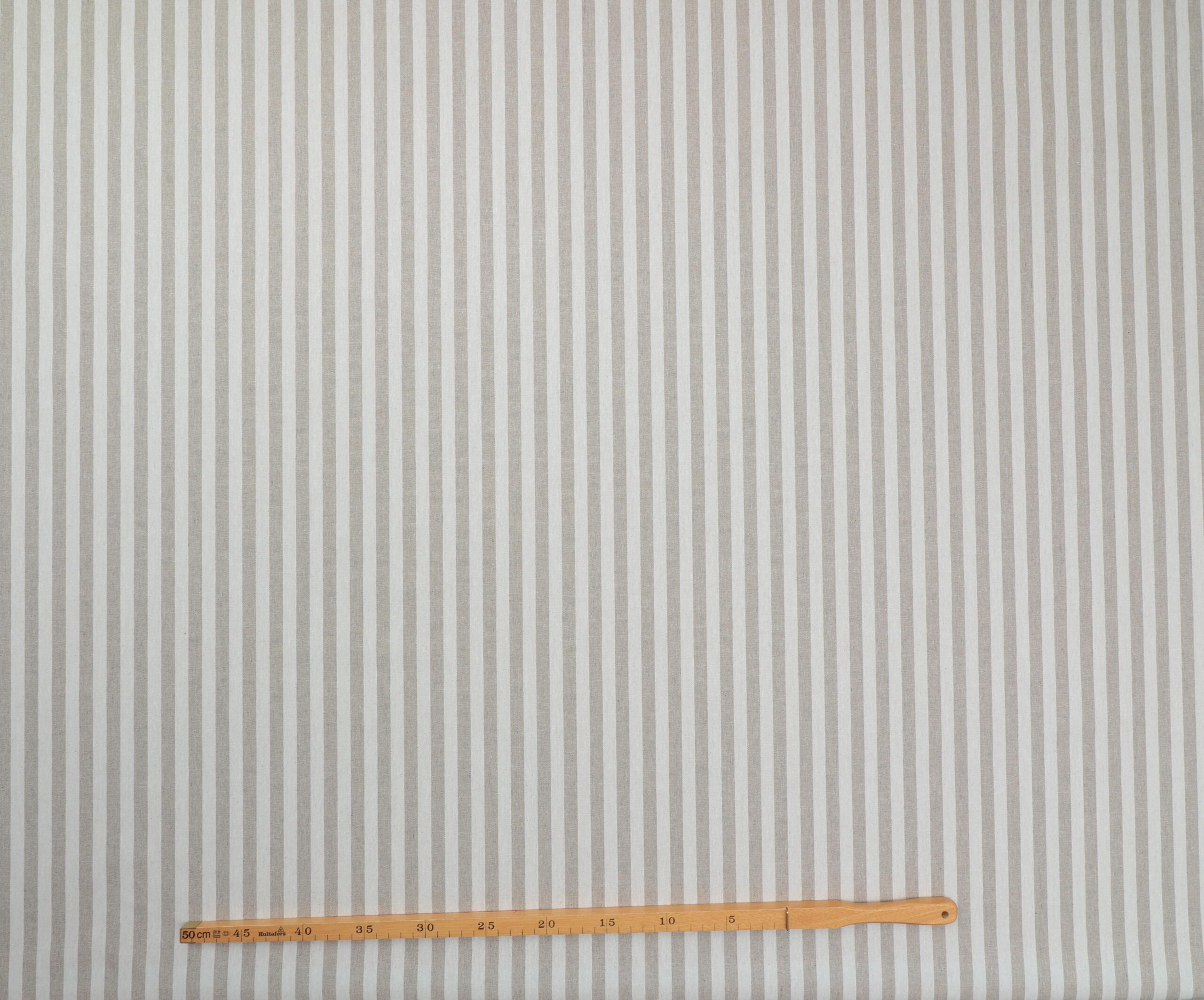 Striber offwhite/lysegrå - Tekstilvoksdug 4 Striber offwhite/lysegrå - Tekstilvoksdug - Billede 2