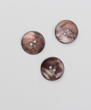 2-huls mørkebrun - Perlemor 20 mm