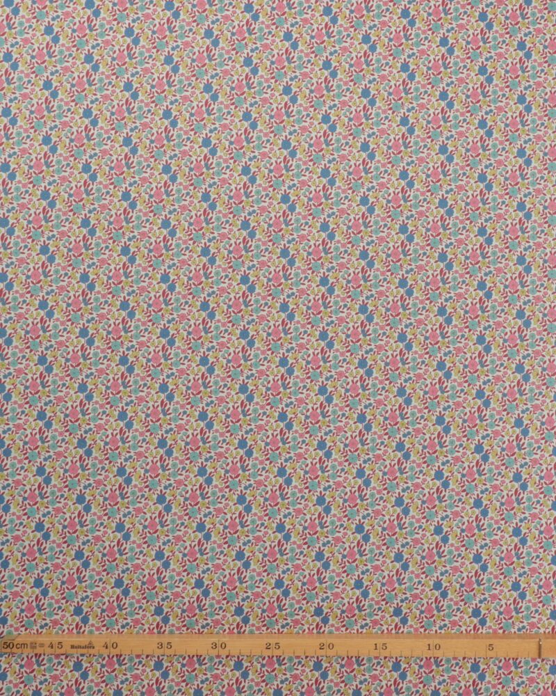Wallflower Collection, røde blade på flødefarvet bund - Tilda - Image 2