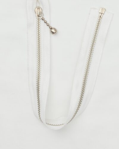 4 mm Hvis/sølv delbar metal lynlås - 30 cm